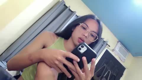 CHIE CHIE online show from February 8, 1:31 am