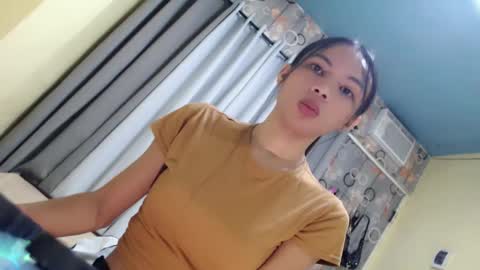 CHIE CHIE online show from March 12, 12:50 am