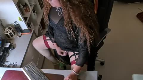 sluttygina1 online show from January 19, 2:28 pm