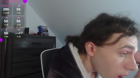 Natsu online show from February 26, 4:39 pm