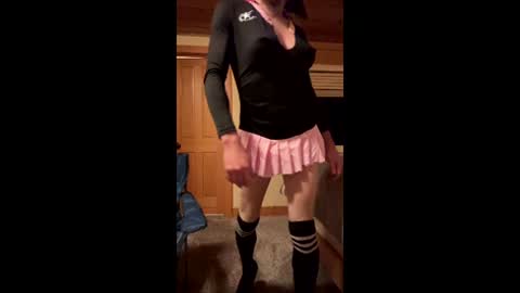 Snapshot of sluttykelsey chatting on December 16, 3:00 am Your fav slut online show from December 16, 3:00 am
