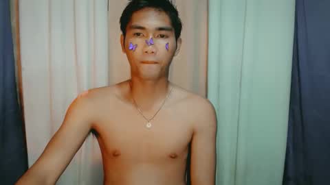 Snapshot of sluttymoreno_boy69 chatting on April 5, 11:13 pm JAY online show from April 5, 11:13 pm