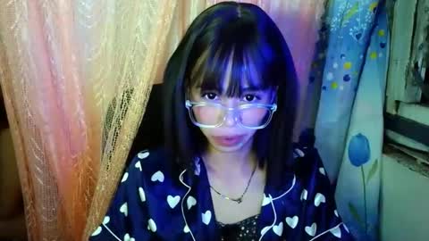 sluttypatotie online show from May 23, 4:44 pm