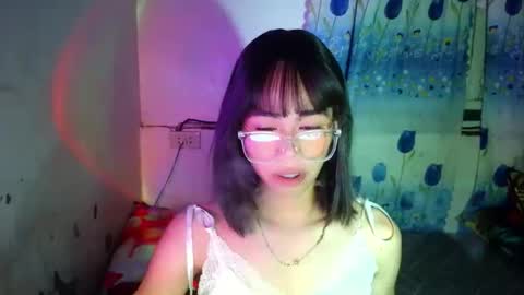 sluttypatotie online show from May 27, 7:44 pm