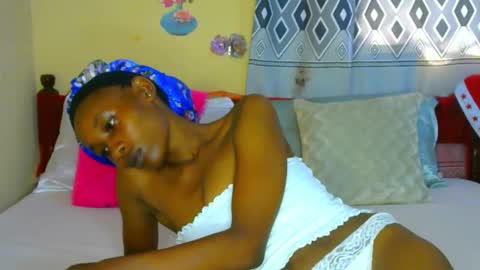 Sexyslutt online show from January 13, 10:53 am