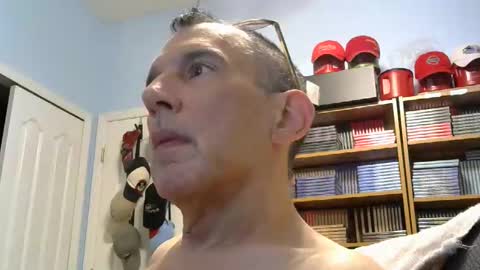 sluttyslave81 online show from March 13, 8:21 am