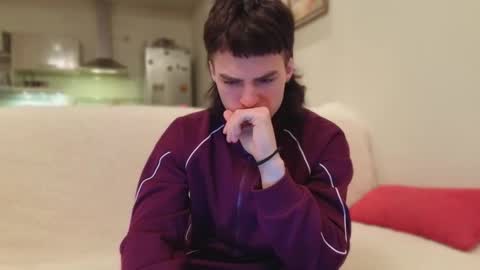 Snapshot of sly_gus chatting on January 12, 9:42 pm Gus online show from January 12, 9:42 pm