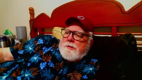 Snapshot of slydevil_sc chatting on January 29, 3:58 pm Sly online show from January 29, 3:58 pm