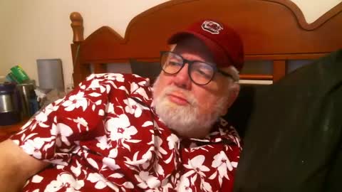 Snapshot of slydevil_sc chatting on February 17, 2:20 am Sly online show from February 17, 2:20 am