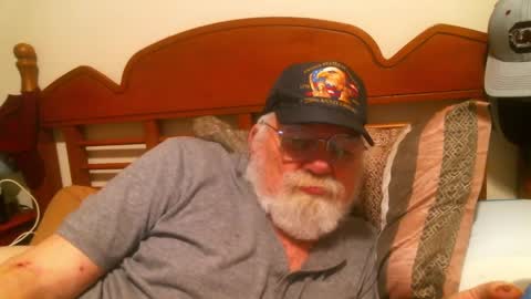 Snapshot of slydevil_sc chatting on September 13, 5:51 am Sly online show from September 13, 5:51 am