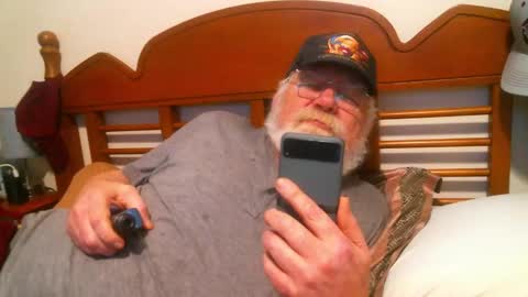 Snapshot of slydevil_sc chatting on September 15, 2:44 am Sly online show from September 15, 2:44 am