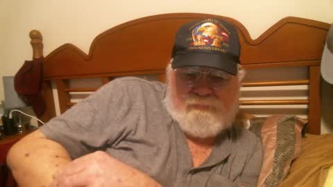 Snapshot of slydevil_sc chatting on September 17, 4:25 am Sly online show from September 17, 4:25 am