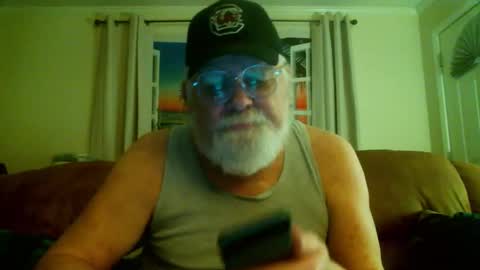 Snapshot of slydevil_sc chatting on January 6, 5:55 am Sly online show from January 6, 5:55 am