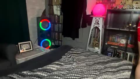 Snapshot of slytherinboy_01 chatting on September 13, 3:56 pm slytherinboy_01 online show from September 13, 3:56 pm