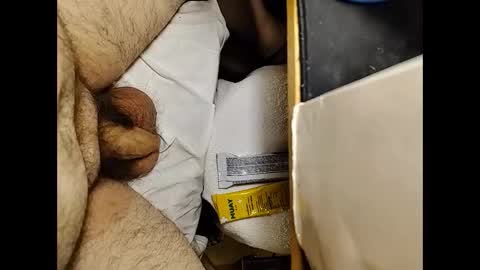 Snapshot of small_1986 chatting on February 25, 4:35 am transmisin gratuita bajo demanda  free broadcast on demand online show from February 25, 4:35 am