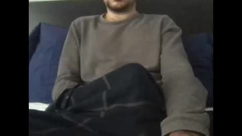 Snapshot of small_88 chatting on December 24, 9:17 am small_88 online show from December 24, 9:17 am