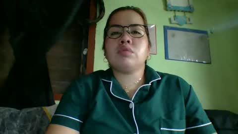 Lovewella online show from March 10, 4:28 am