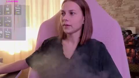 Snapshot of small_emma0 chatting on July 11, 1:36 pm Emma online show from July 11, 1:36 pm