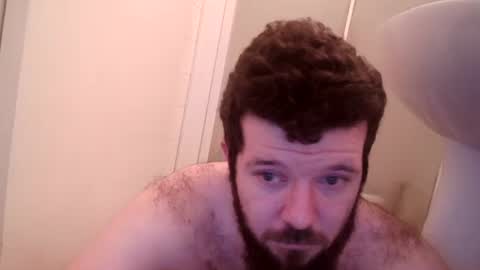 Snapshot of smallcock2850 chatting on February 3, 4:25 am smallcock2850 online show from February 3, 4:25 am