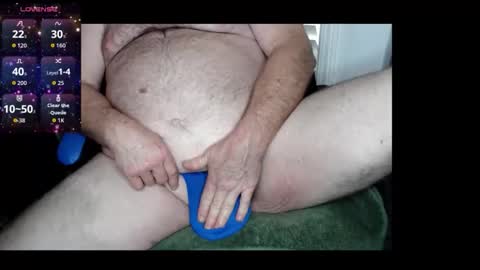 smalldickchub123 online show from April 21, 5:06 pm