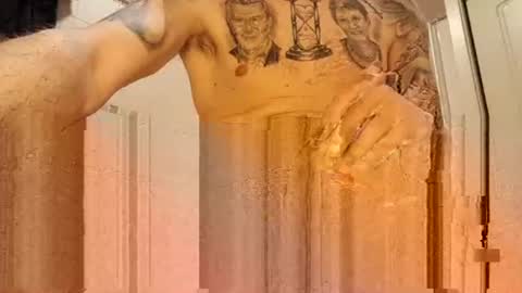 smallone8825 online show from December 15, 7:46 am