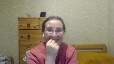 Snapshot of smart_rose chatting on January 9, 1:39 am smart_rose online show from January 9, 1:39 am