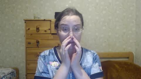 Snapshot of smart_rose chatting on January 19, 2:04 am smart_rose online show from January 19, 2:04 am