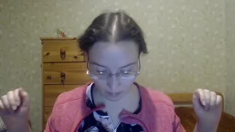 Snapshot of smart_rose chatting on January 20, 7:04 pm smart_rose online show from January 20, 7:04 pm