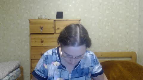 Snapshot of smart_rose chatting on March 12, 6:22 pm smart_rose online show from March 12, 6:22 pm