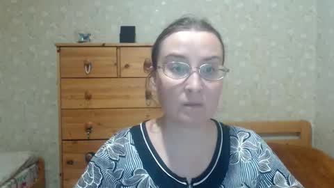 smart_rose online show from December 18, 5:19 pm