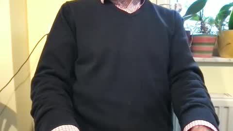 Snapshot of smart_sex69 chatting on February 27, 8:28 am smart_sex69 online show from February 27, 8:28 am