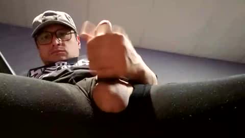 Snapshot of smilehiguy chatting on March 7, 8:00 am smilehiguy online show from March 7, 8:00 am