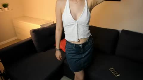 Victoria online show from June 12, 2:05 pm