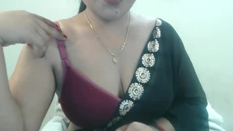 smiley online show from April 1, 12:50 pm