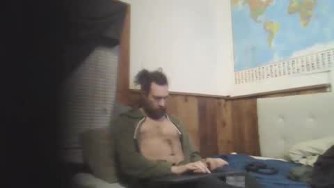 Snapshot of smileydink chatting on February 5, 2:40 am smileydink online show from February 5, 2:40 am