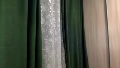 smiling_lexa online show from February 10, 4:05 am