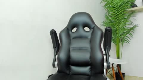 SMIT  online show from January 8, 5:27 am