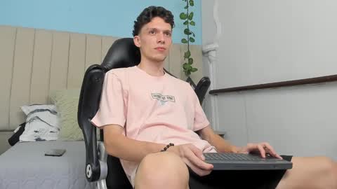 SMIT  online show from January 31, 6:57 am