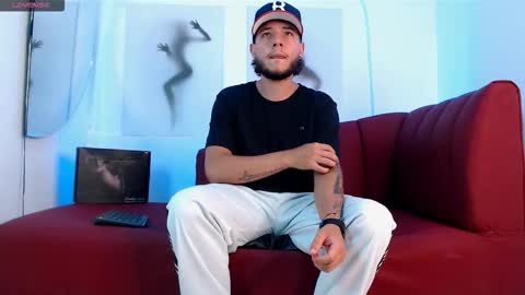 777 online show from March 28, 11:48 pm