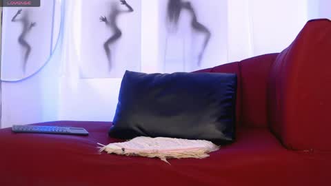 777 online show from May 21, 11:12 pm