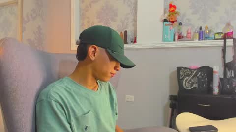 Snapshot of smith_maycol chatting on March 31, 12:45 am Mateo stiben online show from March 31, 12:45 am