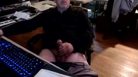 smly online show from November 25, 3:34 pm