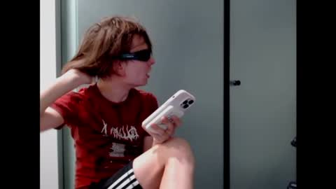 Snapshot of smoke_killer chatting on June 22, 7:22 pm smoke killer online show from June 22, 7:22 pm