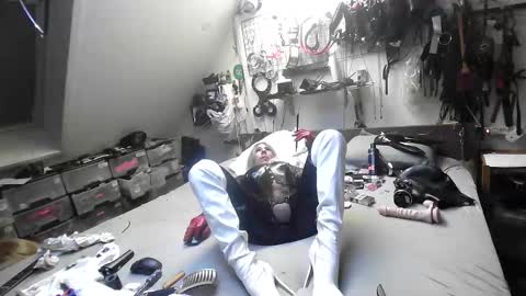 smokeslut365 online show from March 4, 12:29 am