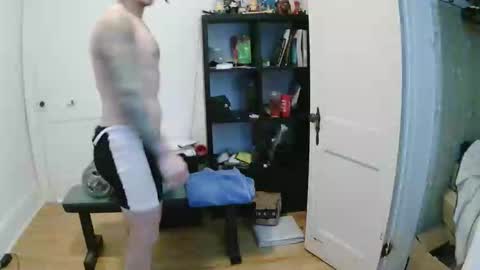 Snapshot of smokeylosy chatting on March 1, 2:08 pm Johnny online show from March 1, 2:08 pm