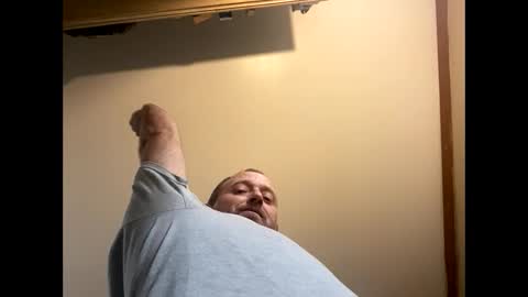 Snapshot of smokeymt420 chatting on January 1, 5:11 pm smokeymt420 online show from January 1, 5:11 pm