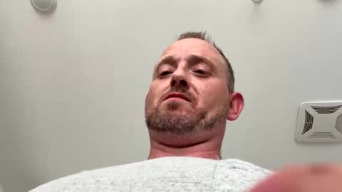 Snapshot of smokeymt420 chatting on October 1, 7:53 pm smokeymt420 online show from October 1, 7:53 pm