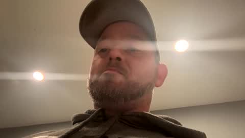 Snapshot of smokeymt420 chatting on March 13, 3:02 am smokeymt420 online show from March 13, 3:02 am