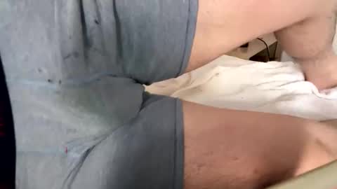 Snapshot of smolaznone chatting on February 5, 10:47 pm Shimyshim online show from February 5, 10:47 pm