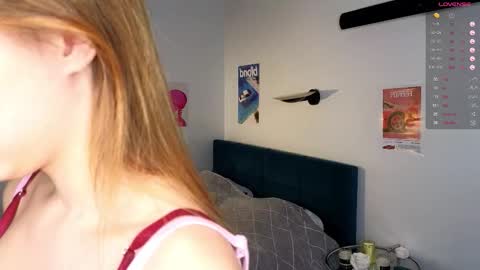 Snapshot of smoothnesss chatting on December 21, 9:16 am Eva online show from December 21, 9:16 am